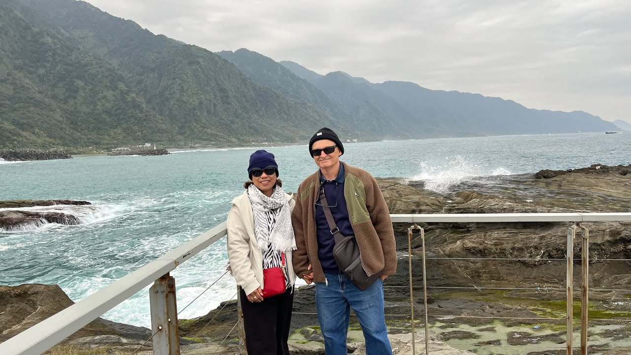 Shitiping,Taiwan: postcard-perfect landscape 