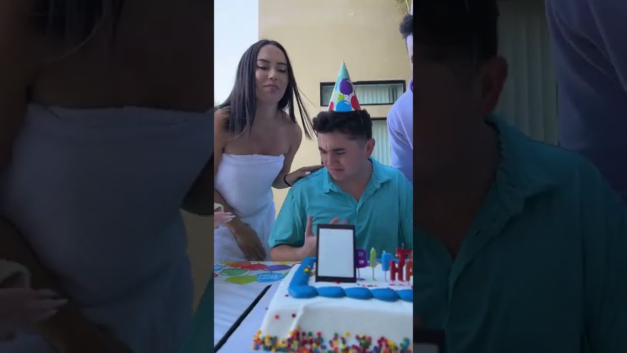 Когда он увидит фото!😮😱 #Шорты
