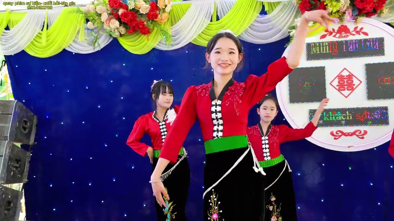 ĐỘI MÚA MỪNG TÂN GIA -GIA ĐÌNH NHÓI QUỐC -BẢN CỤ XÃ THUẬN CHÂU