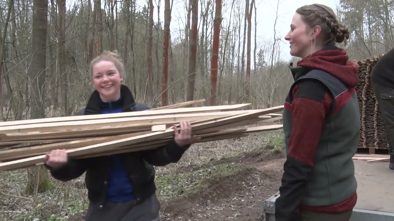 PUNKTum Baumpflanzaktion am Ölgrundteich in Hettstedt