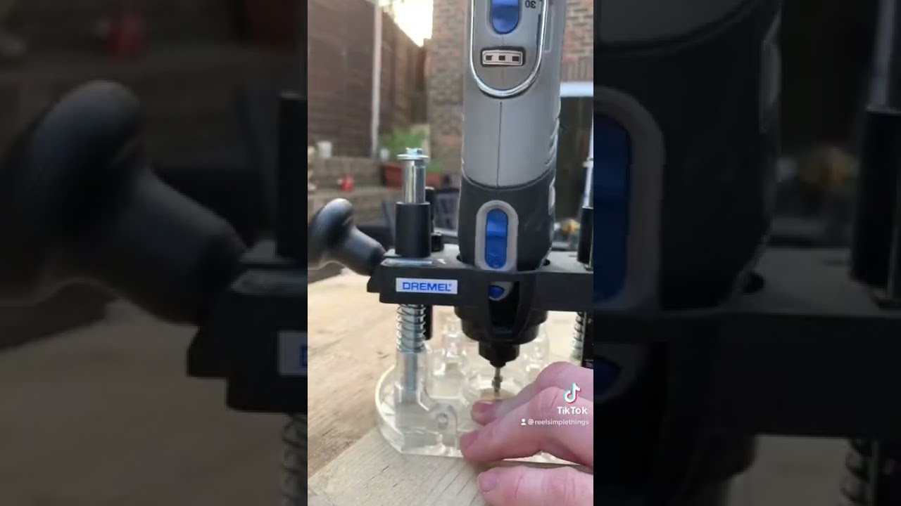 Fitting a dremel 8220 with a standard collet..