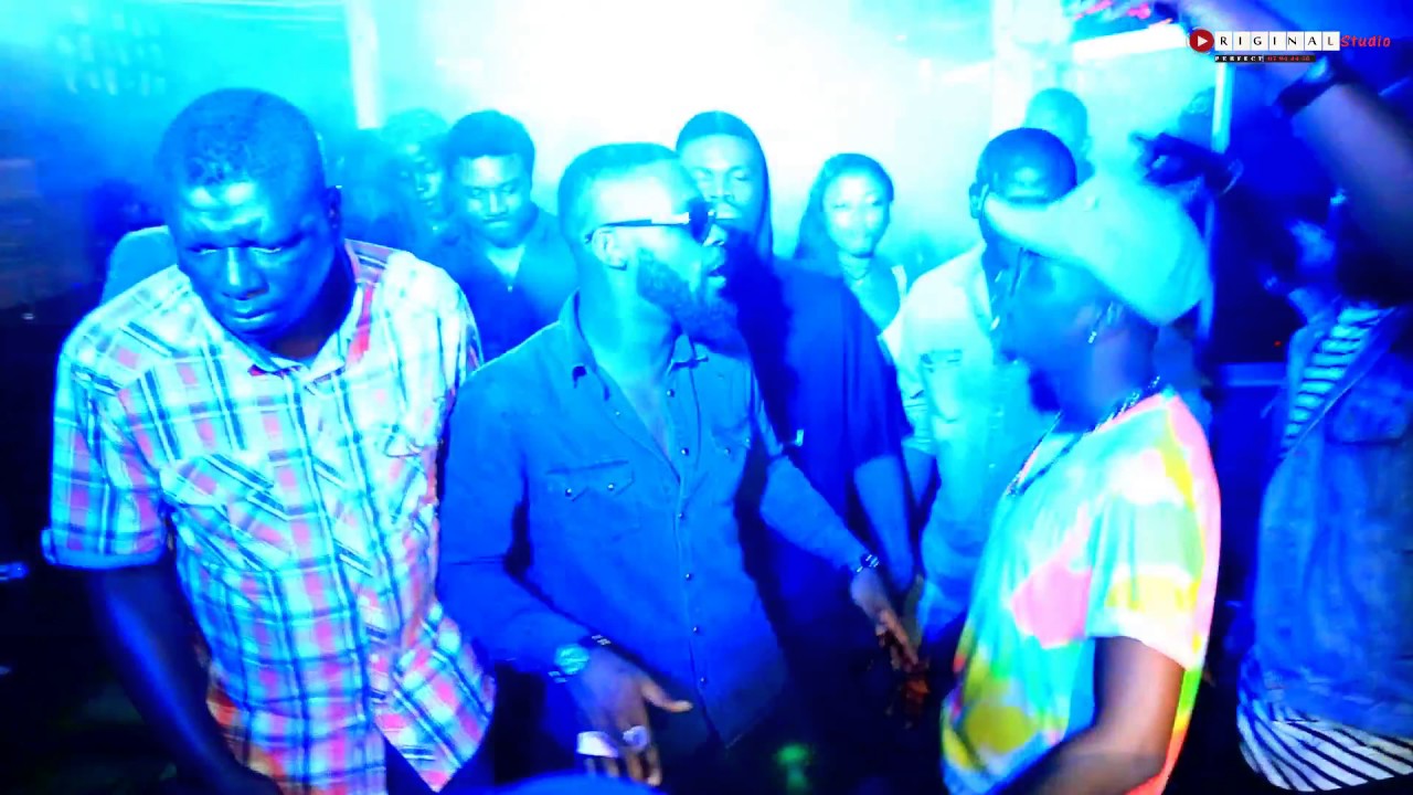 Arafat , Ariel sheney ,Champi kilo, Salvador. Bonne Ann&eacute;e