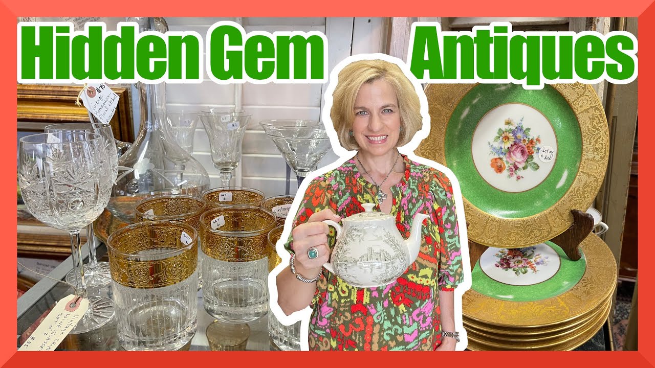 Small town antique dream! Back to my roots in this hidden gem shop full of vintage treasures!