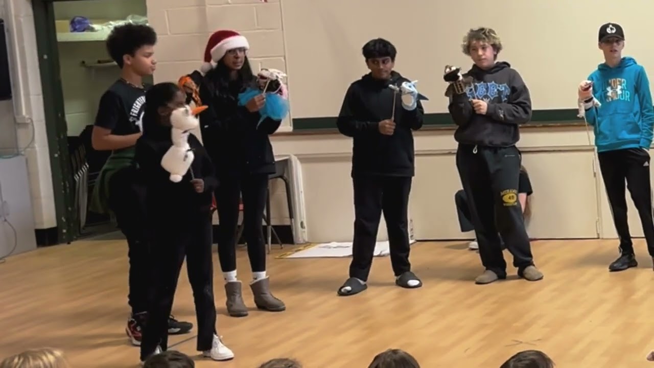 Example puppet show - Be Yourself