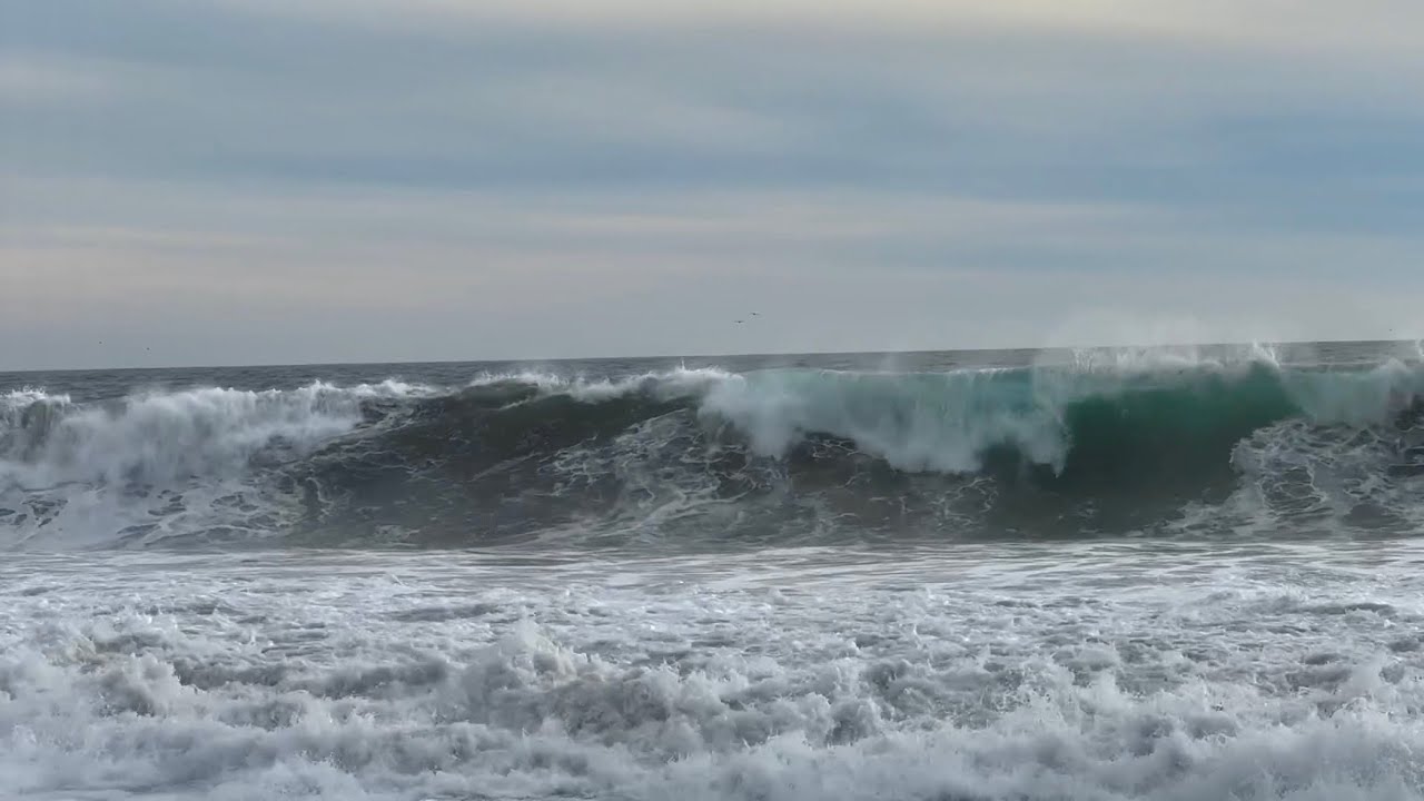 Olas en Viña del Mar, Chile - Viernes 25 de Julio 2025 - Desde la Playa de Reñaca