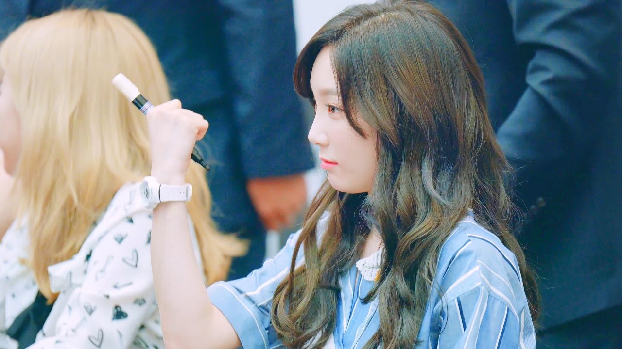 태연 소녀시대(SNSD) 팬싸인회 @170416 하남 스타필드 지쇼크