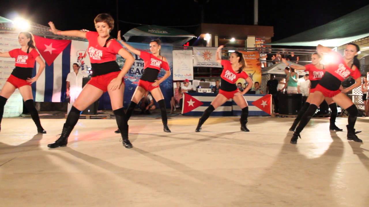 Reggaeton show - Salsa on the beach 2014
