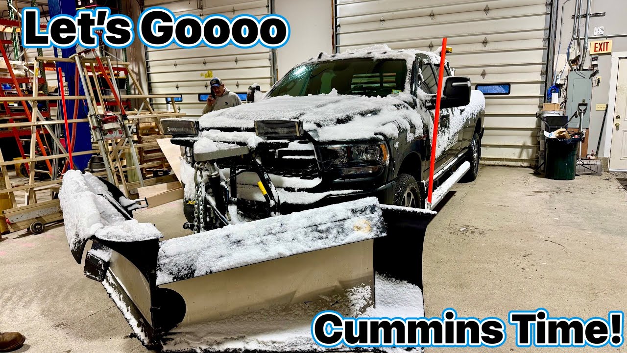 FIRST SNOW STORM OF SEASON! WE'RE PLOWING ON 11-11-25!