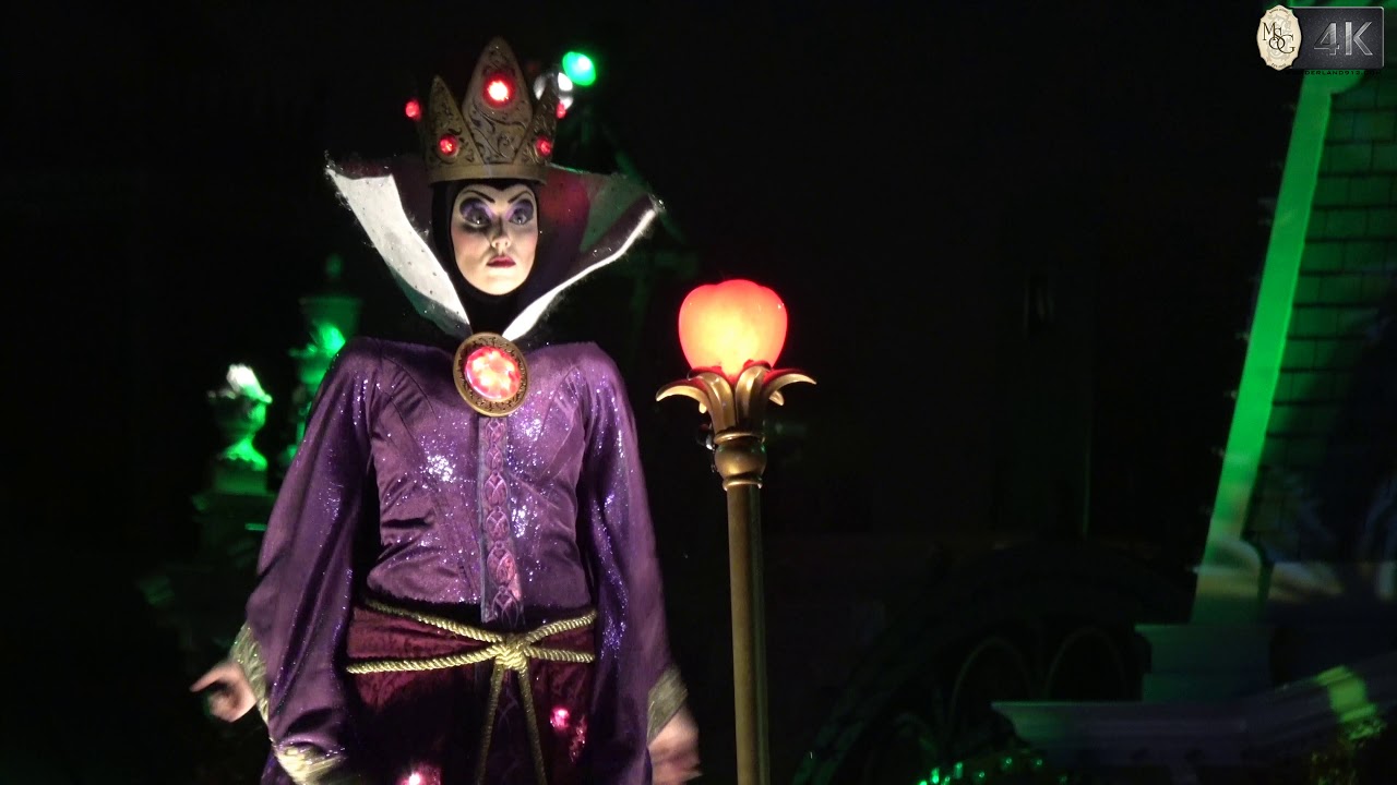 Hong Kong Disneyland Disney Halloween Time 2017 