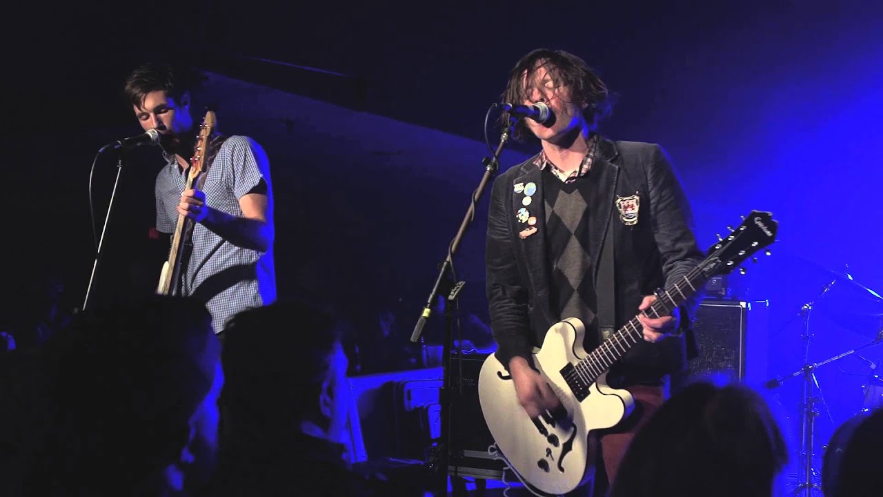 BEACH SLANG - Bad Art & Weirdo Ideas - Live at Asbury Lanes 10/3/15
