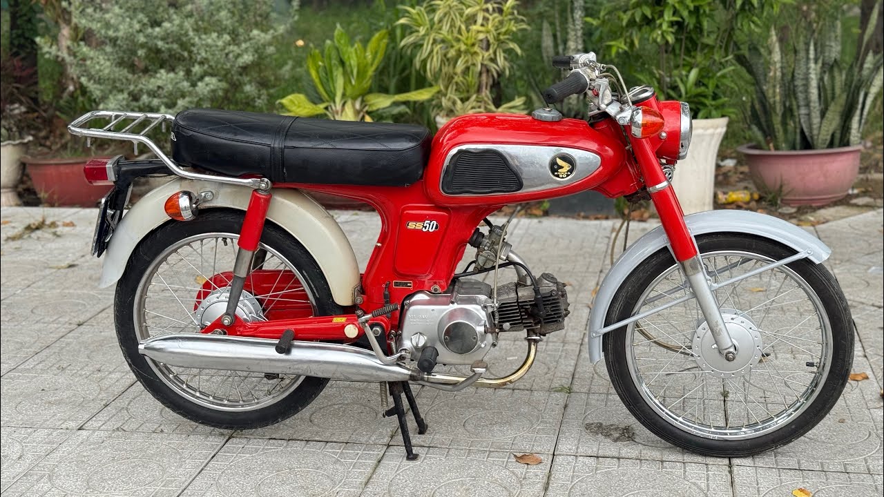 Honda 67. Đồ zin nhiều - 5 số zin - dè zin - binh xăng con zin số 5 đồ zin Qua chừng giá rất dễ chơ