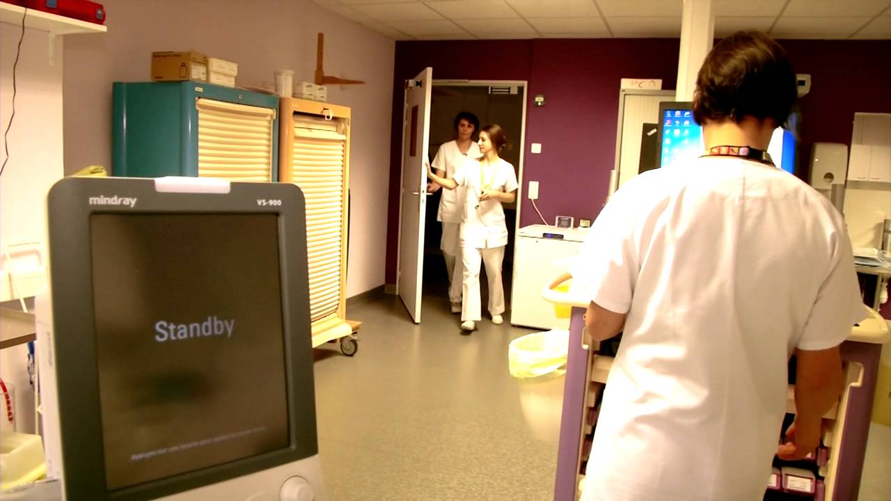 Aide soignante(e), un métier au plus proche du patient
