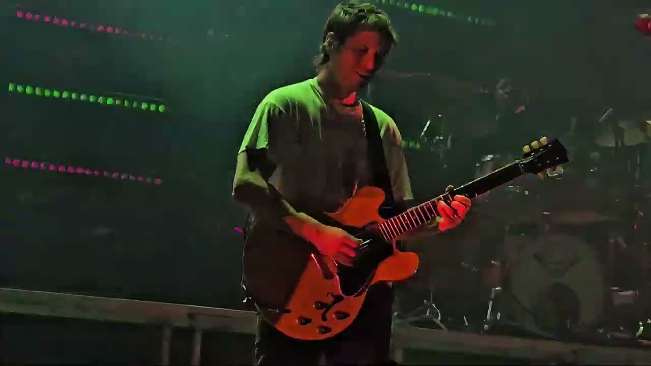 Tabloid Super Junkie Foster The People Monterrey 27 Nov Escenario GNP Seguros Live En vivo