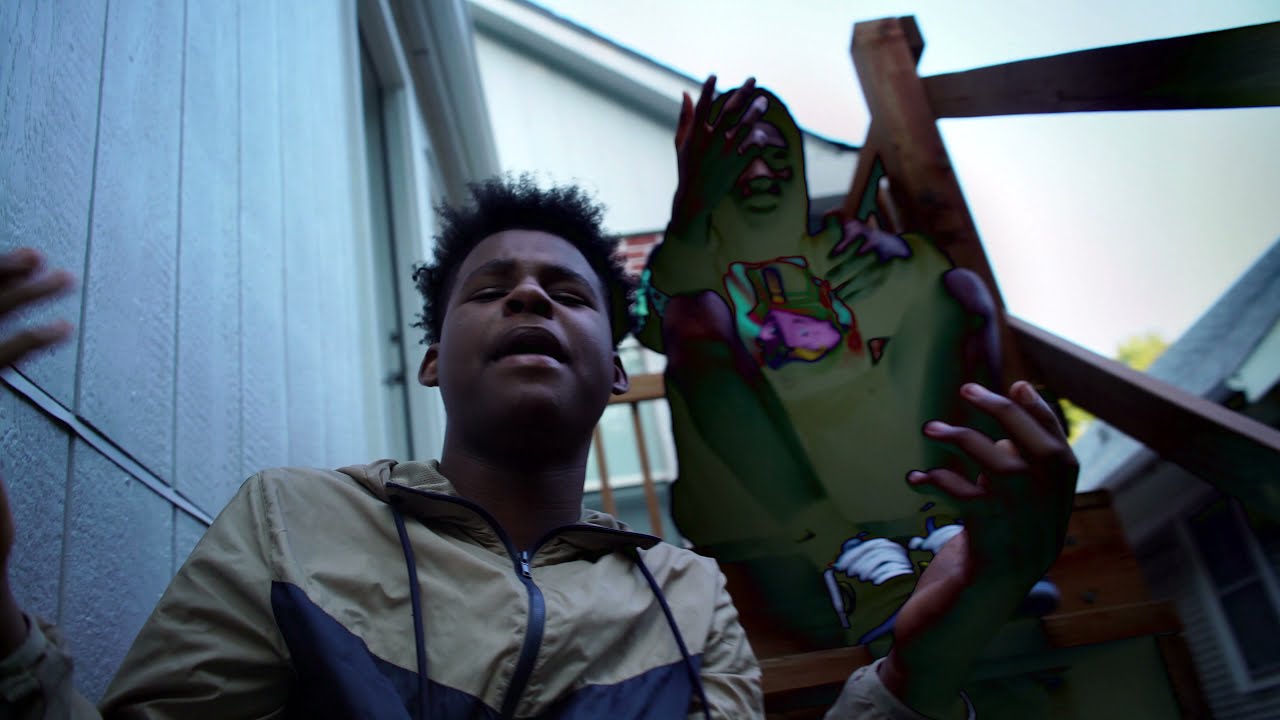 CMTG MAK - TRENCH BABY ( OFFICIAL MUSIC VIDEO )