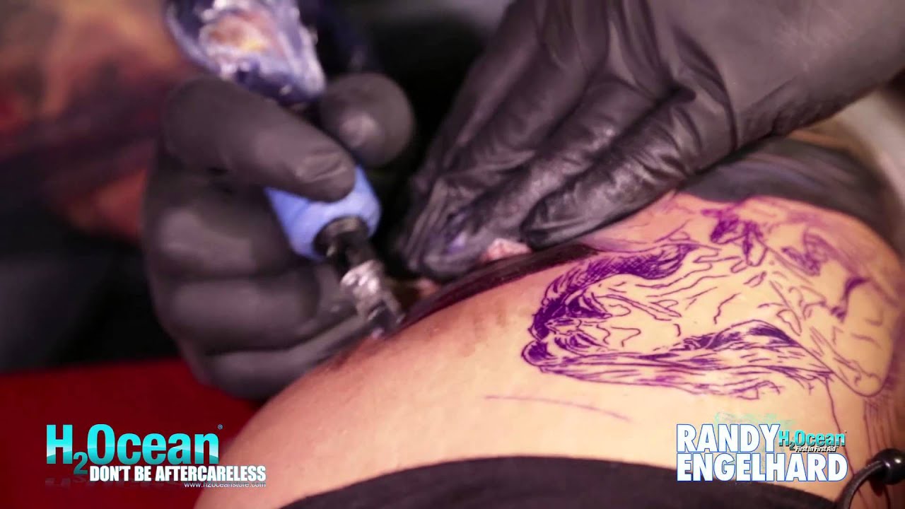 Randy Engelhard using H2Ocean on awesome leg piece in London