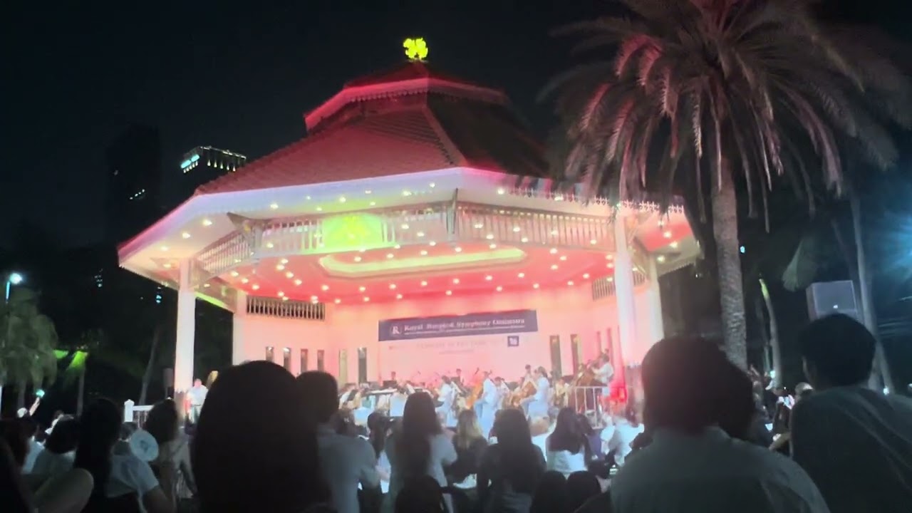 Prelude to Moulin Rouge by Royal Bangkok Symphony Orchestra in Lumpinee Park, Bangkok 