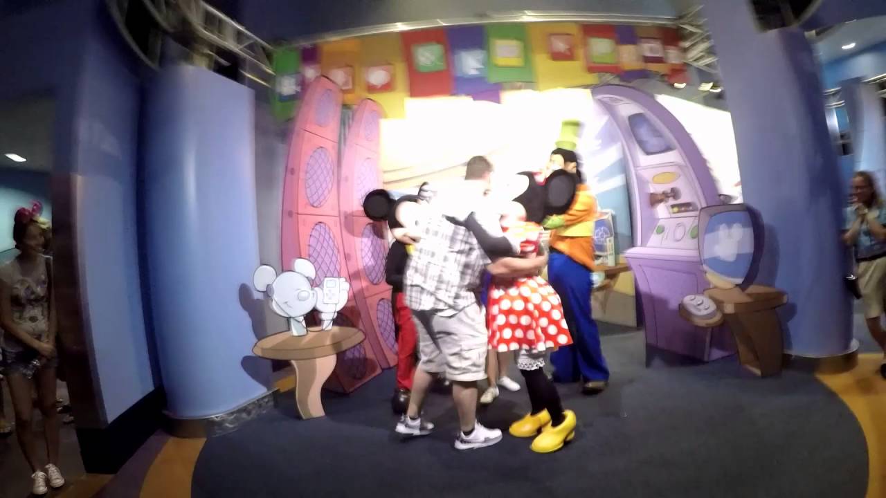 Best surprise Disneyworld proposal!