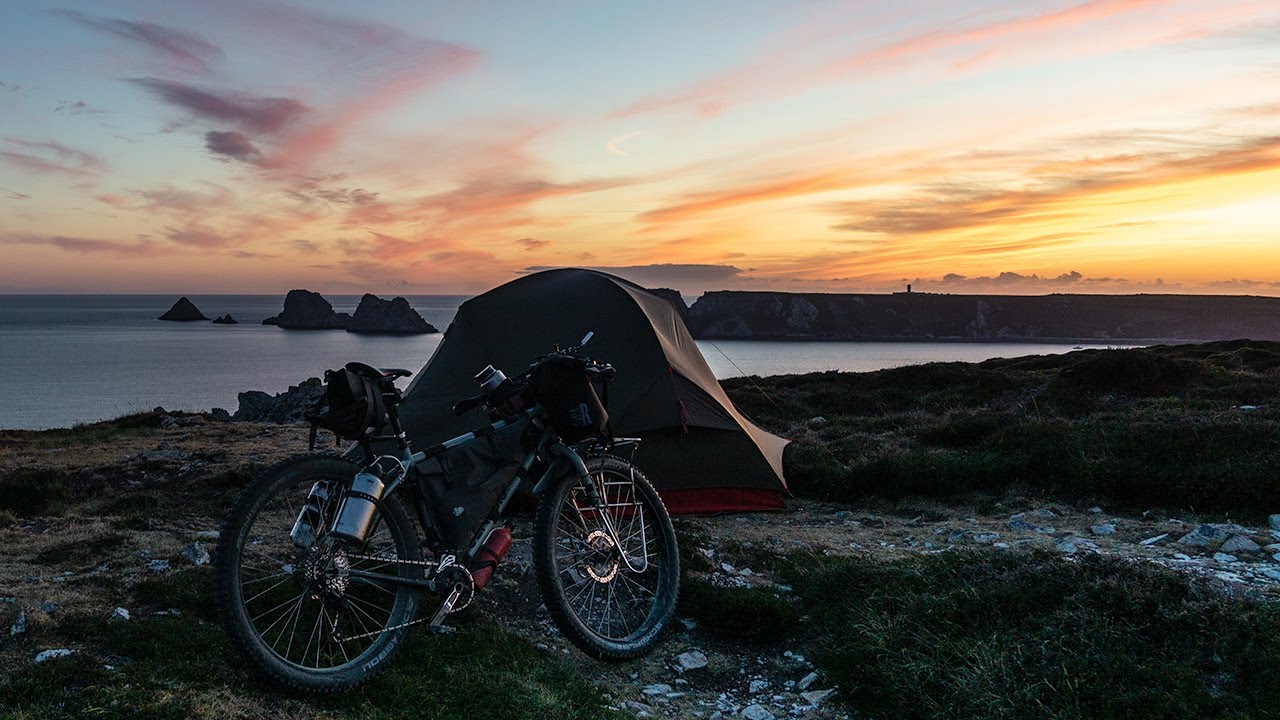 FANTASTIC dirt and wilcamping bikepacking through BRITTANY (DAY 1) - Cycling the world: Europe