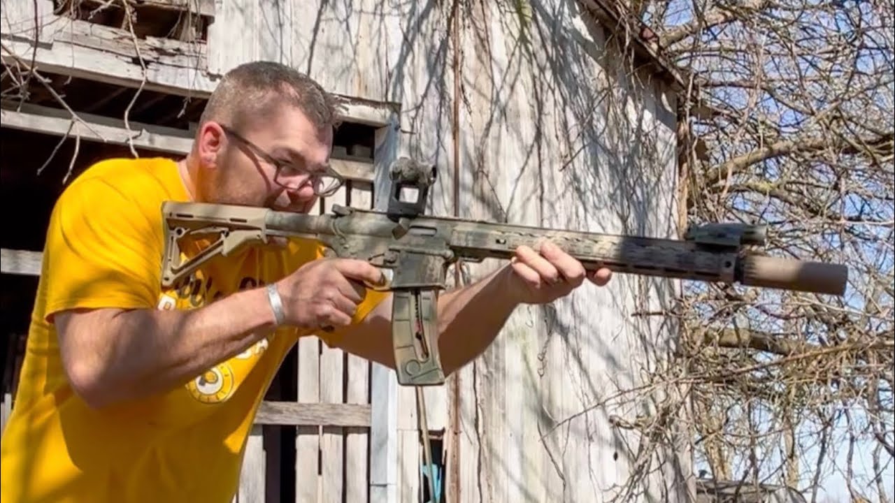 S&W M&P-15-22 At The Farm
