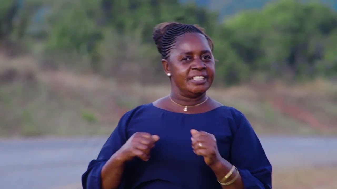 EE MUNGU UTURUDISHE-KWAYA YA MT. THERESIA WA MTOTO YESU-MANGAKA