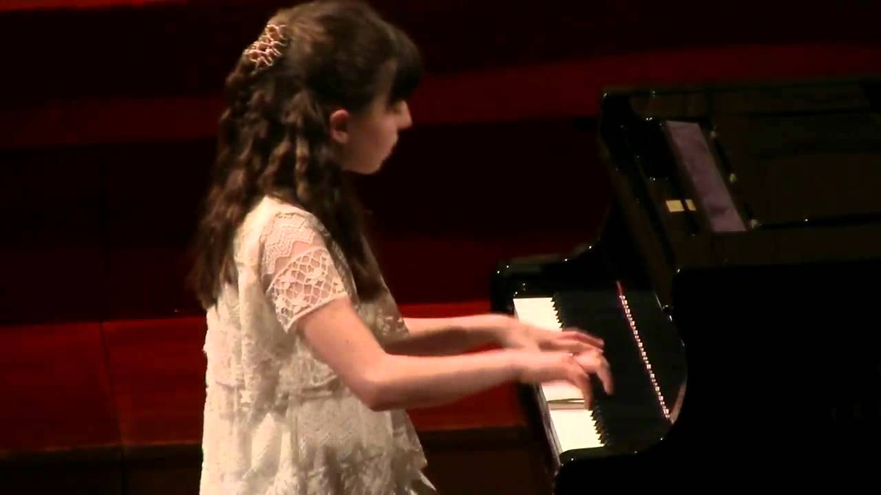 Alma BETTENCOURT - Polka Italienne - Rachmaninoff