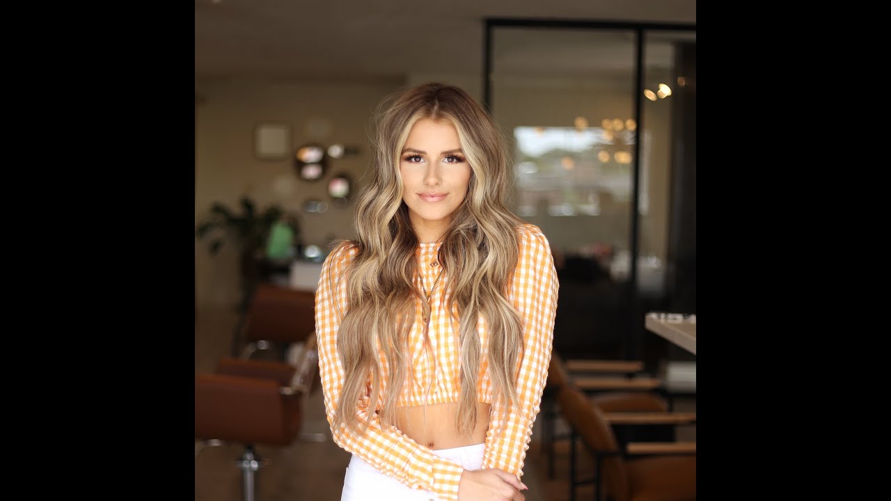 The l o n g awaited color breakdown of Kaitlyn Davis' Bronde Haircolor
