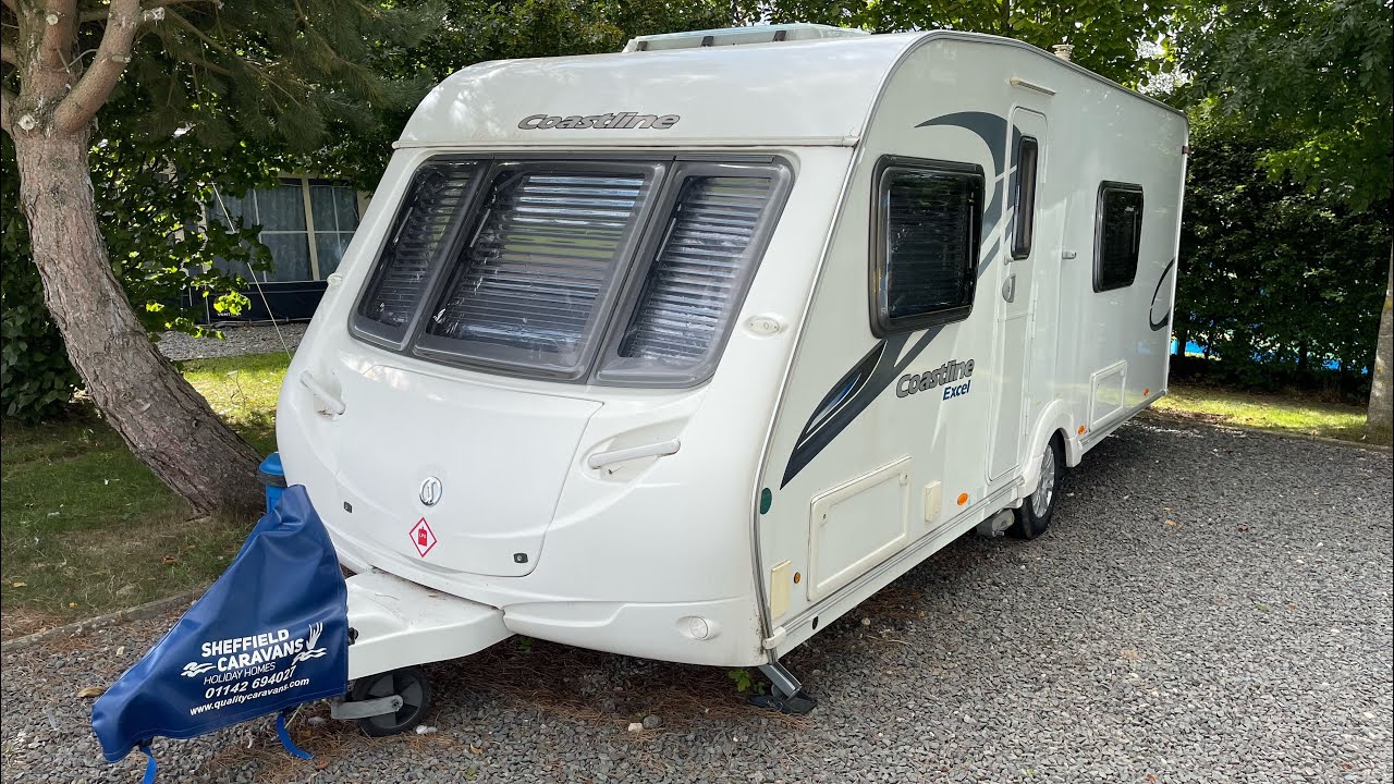 4 berth fixed bed Sterling Coastline Excel 550 Tourer
