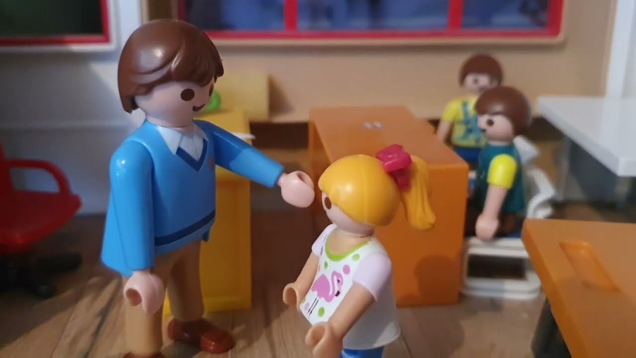 Playmobil Familie Neuer_Die Klassensprecherwahl