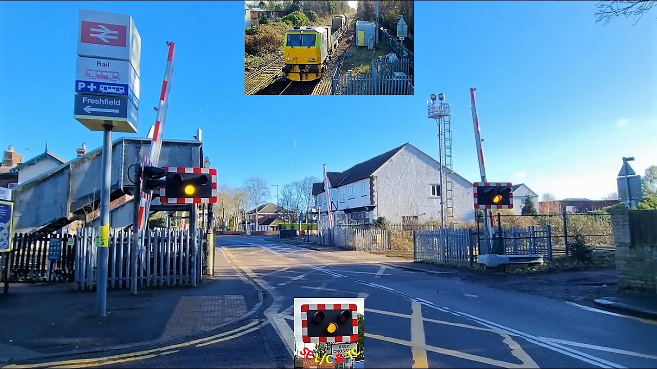 Freshfield Level Crossing, Merseyside