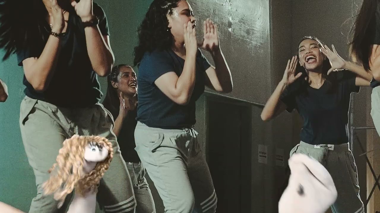 La tortura shakira-Recreación con muppets
