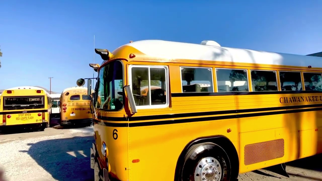 1980 Crown Coach in Virtually NEW Condition