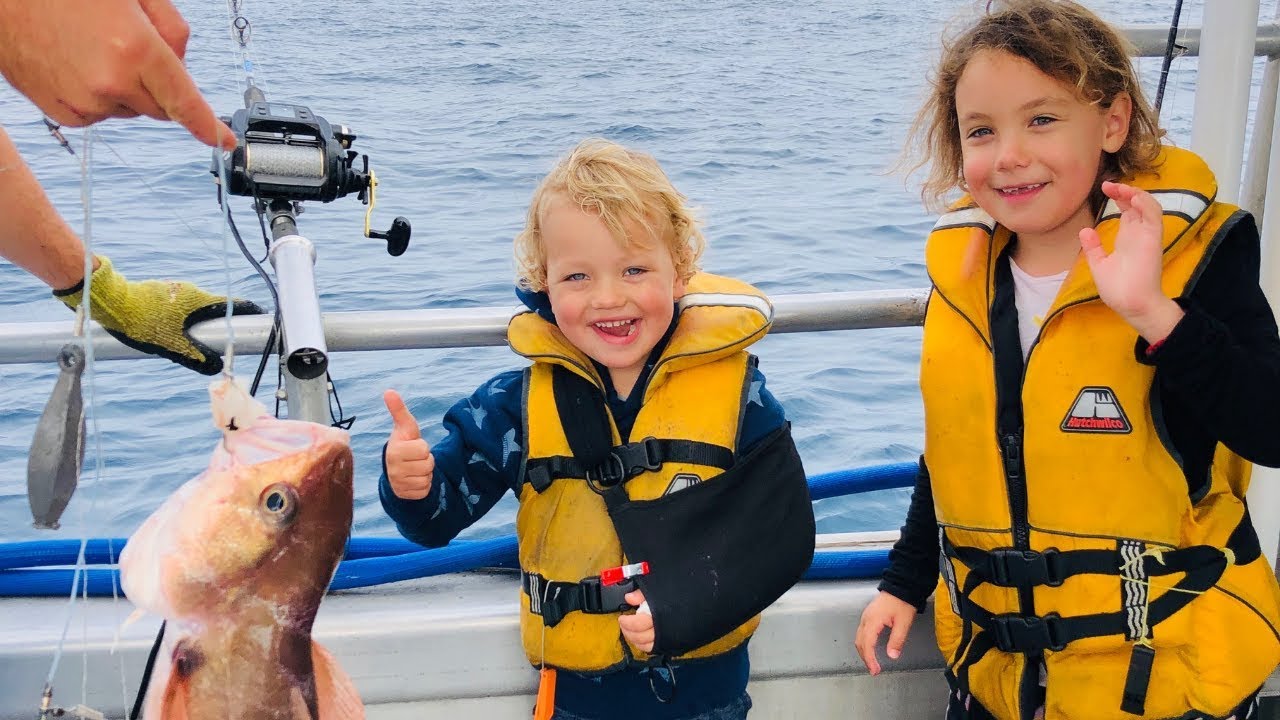 Fiskelycka med gipsad arm - Nya Zeeland VLOGG
