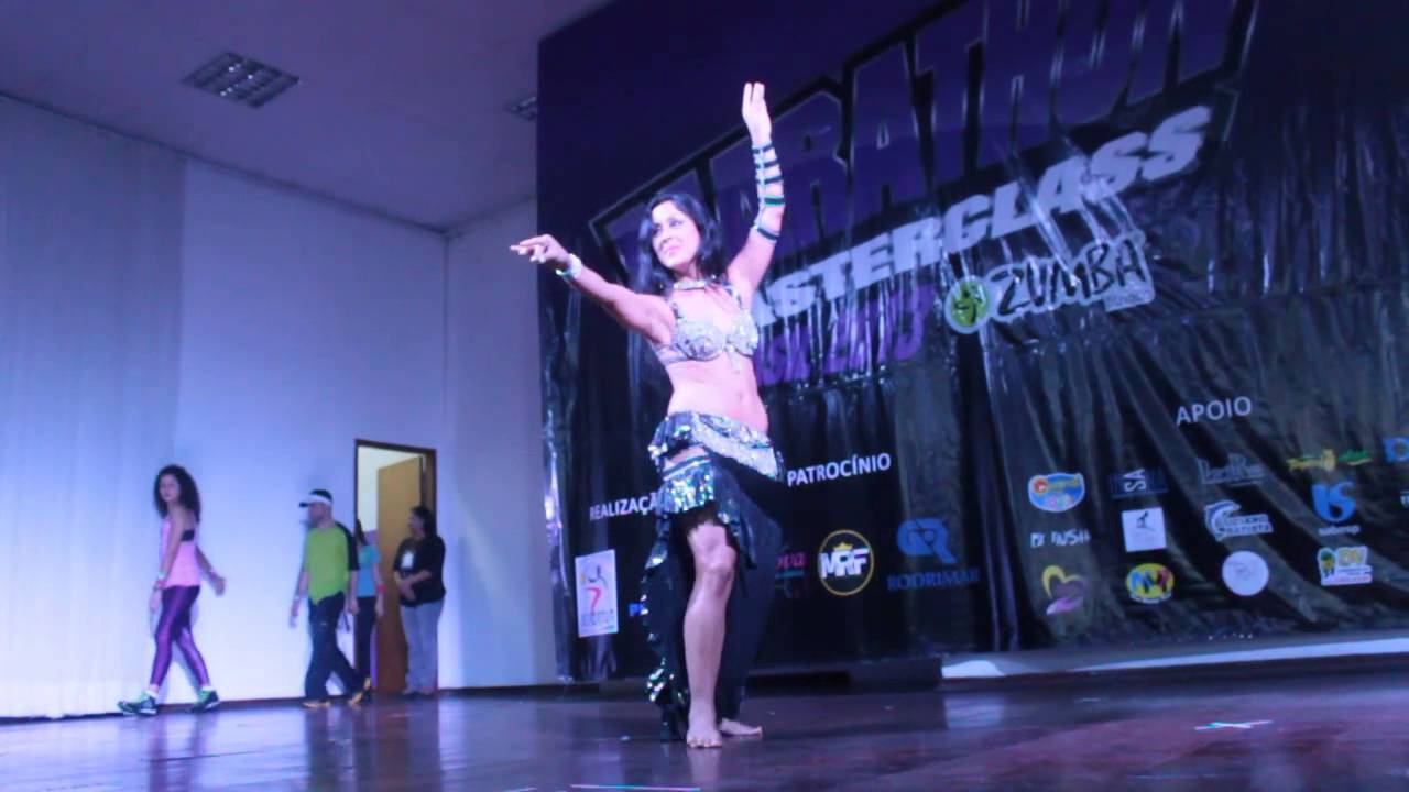 Jesi Figueroa - Dan&ccedil;a do Ventre