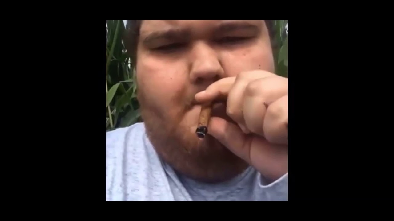 Out here in Amish smoking big DOINKS