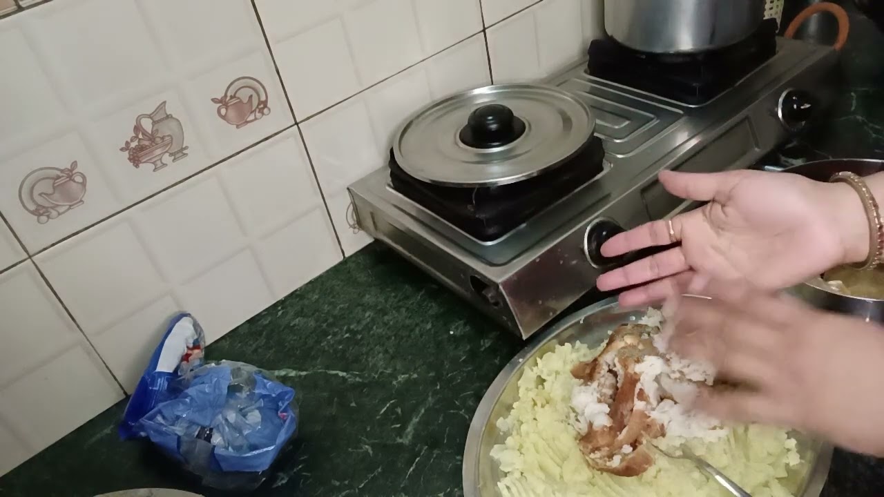 Aalu or bread se bane franch fryis#viral #aalu #bread#video #franch fryis#trending 