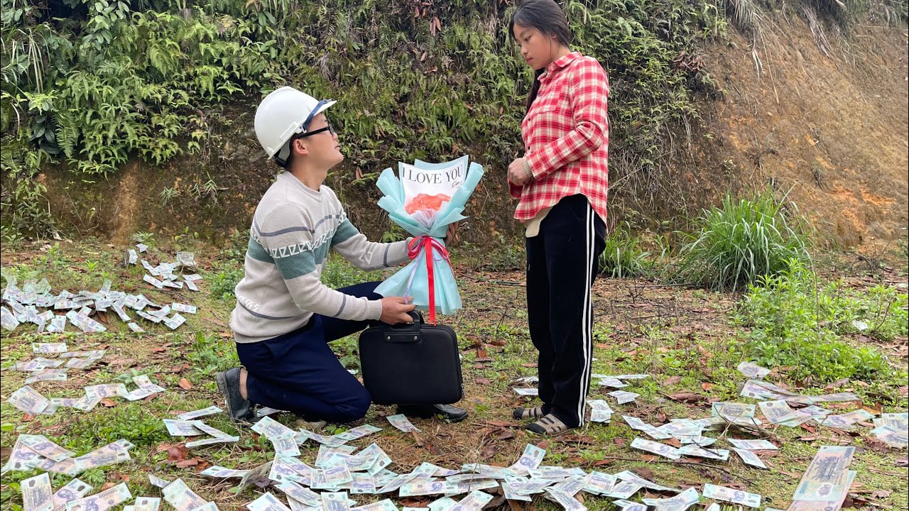 The story of picking up money, Jack uses touching love to save the unfortunate fate of a single mom