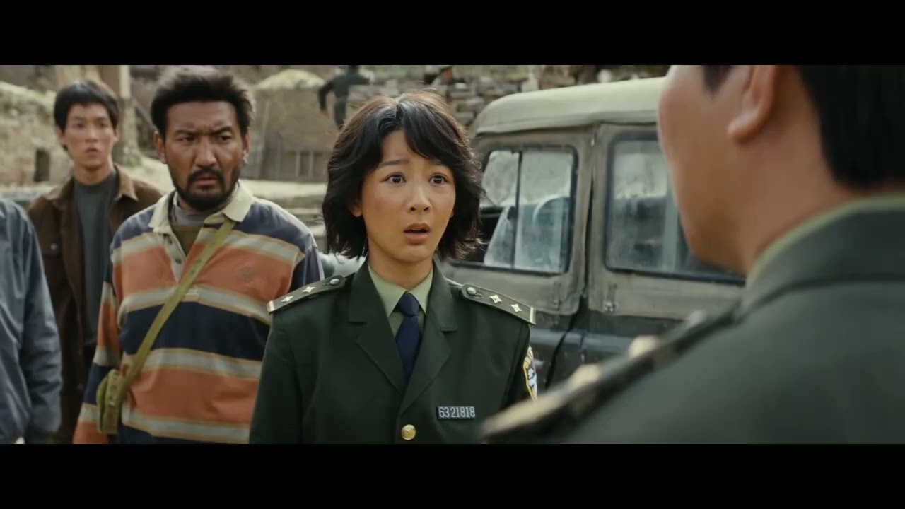 一面振奋人心，一面令人绝望：多杰在北京演讲让更多人关注博拉木拉的同时，巡山队却因非法贩卖野生动物制品和非法贩卖枪支集体被抓……#生命树 杨紫 #胡歌