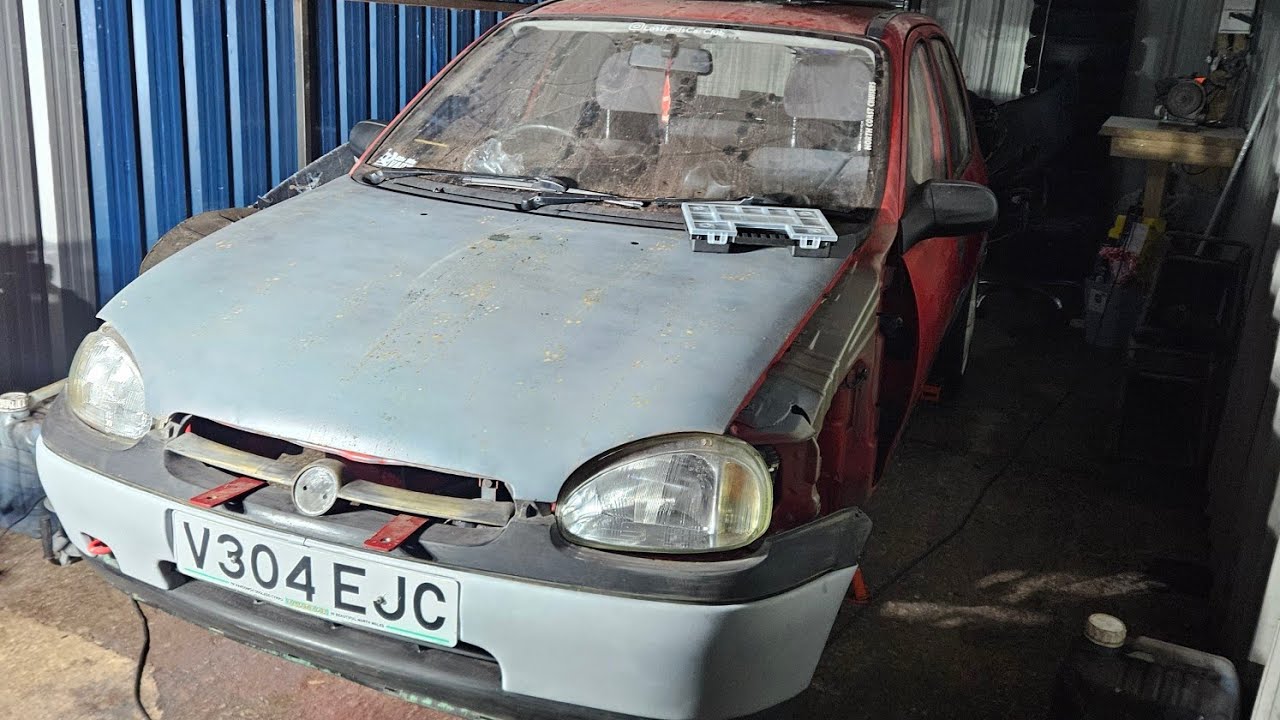 Corsa b Anti Rollbar fitting!!! We are soo close now !!!