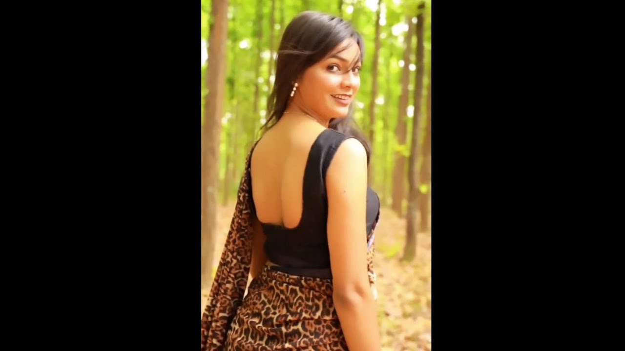 Tag a *SAREE LOVER* ❤️#priyaashi #ytshorts #youtubeshorts #shortsvideo #trendingshorts #viralshorts