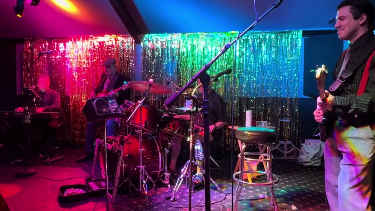 Bobby Cure and the Poppa Stoppas: 