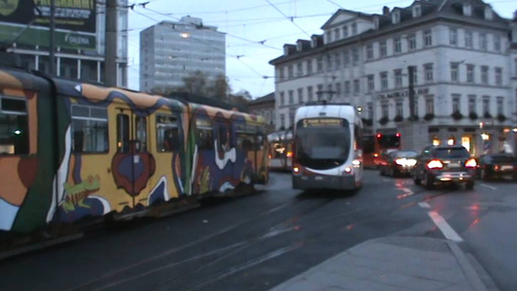 RNV Variobahn Doppeltraktion in Heidelberg und RNV Düwag GT8