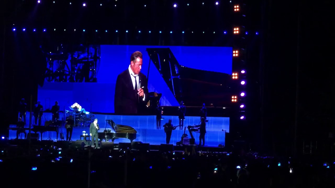 LUIS MIGUEL EN MURCIA   MEDLEY CALDERON HD 7 de julio 2018