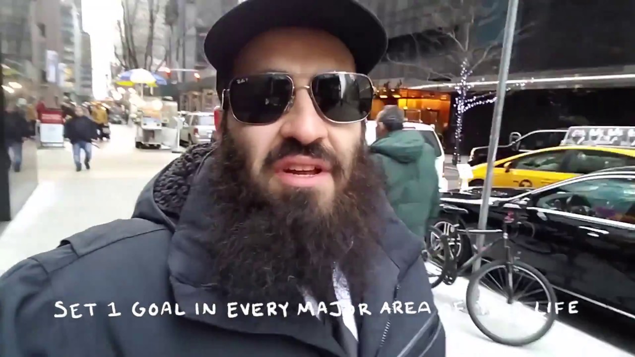 How to set a goal and follow through - StreetTalk 204 - #mojovation