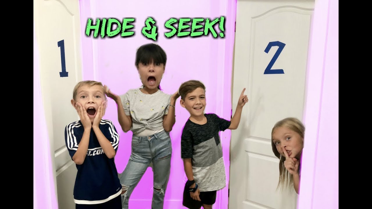 Don't OPEN the WRONG MYSTERY DOOR! Hide & SEEK
