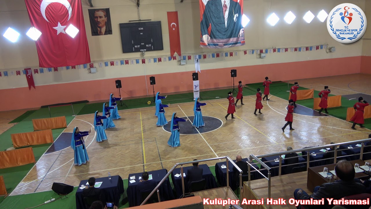 Halk Oyunları
