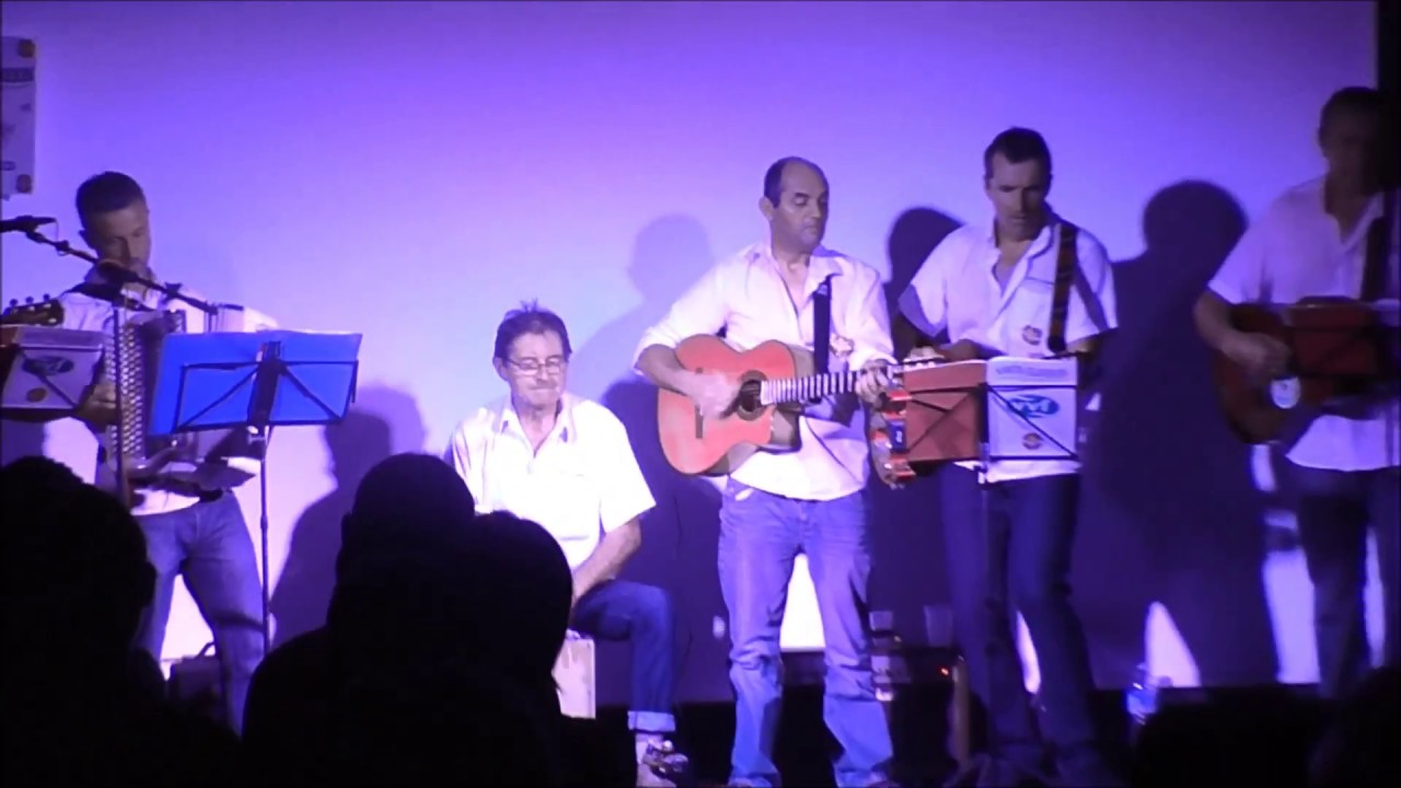 Kanta Gurekin Ardiak lerro lerro Anglet 2016