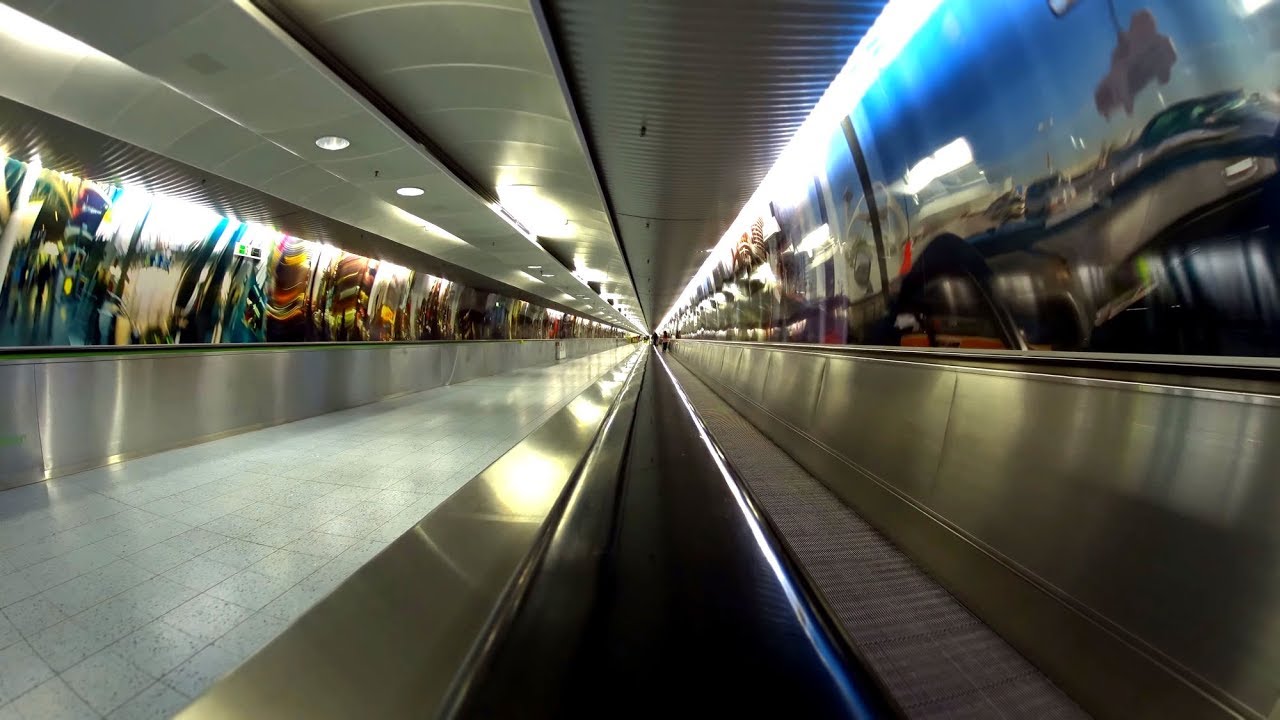 Frankfurt Airport (FRA) Moving Walkway