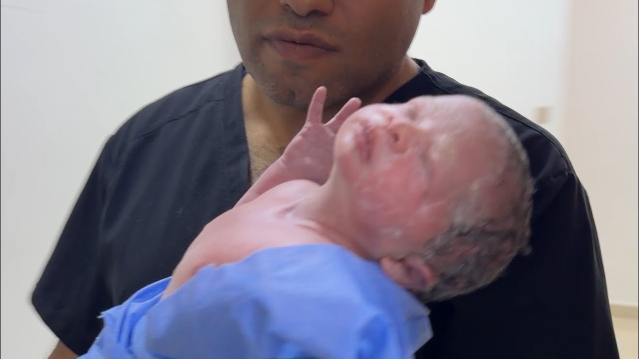 Baby first cry 