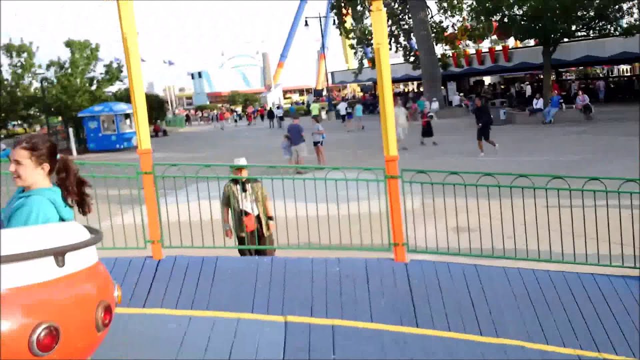 Cedar Point: Tiki Twirl / On Ride POV / July 3, 2015