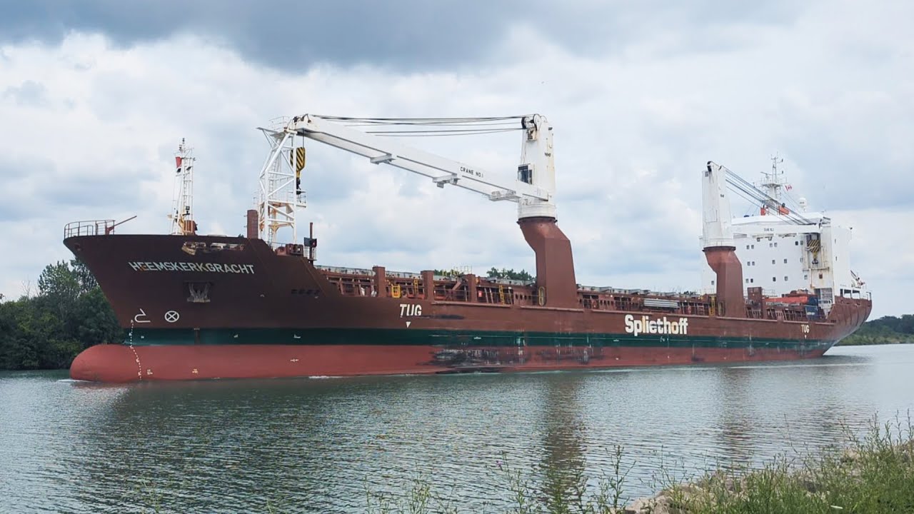 Heemskerkgracht downbound at Lock 7, stops at Port Weller July 26, 2025